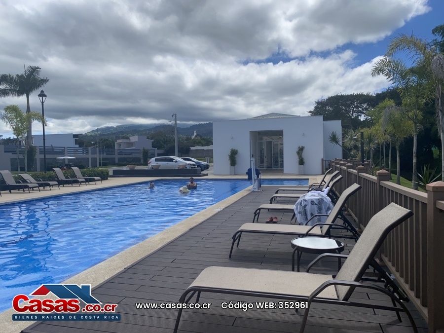 Costa Rica Real Estate